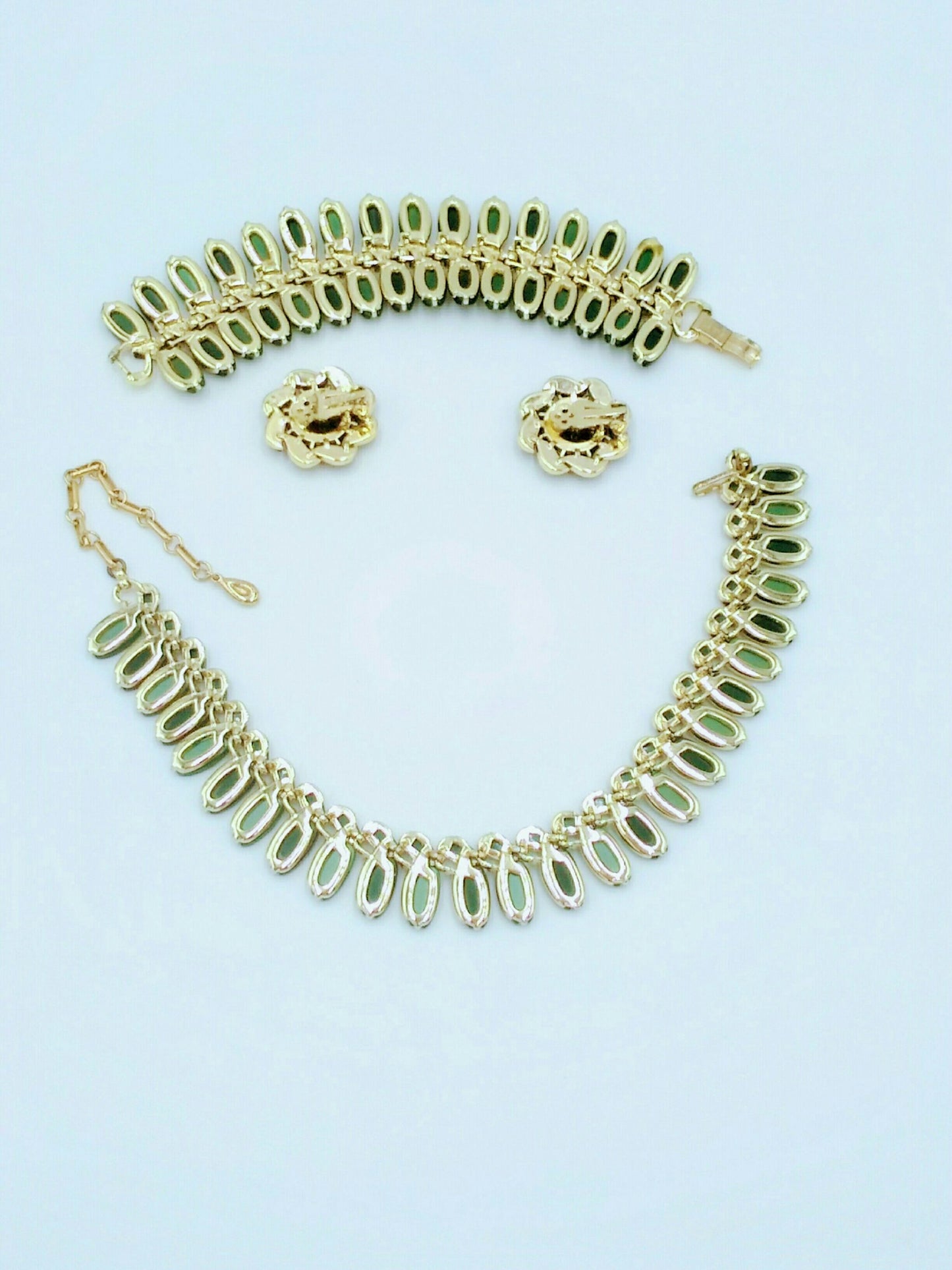 Vintage 1950's Lisner 3 Piece Green Lucite Set Signed