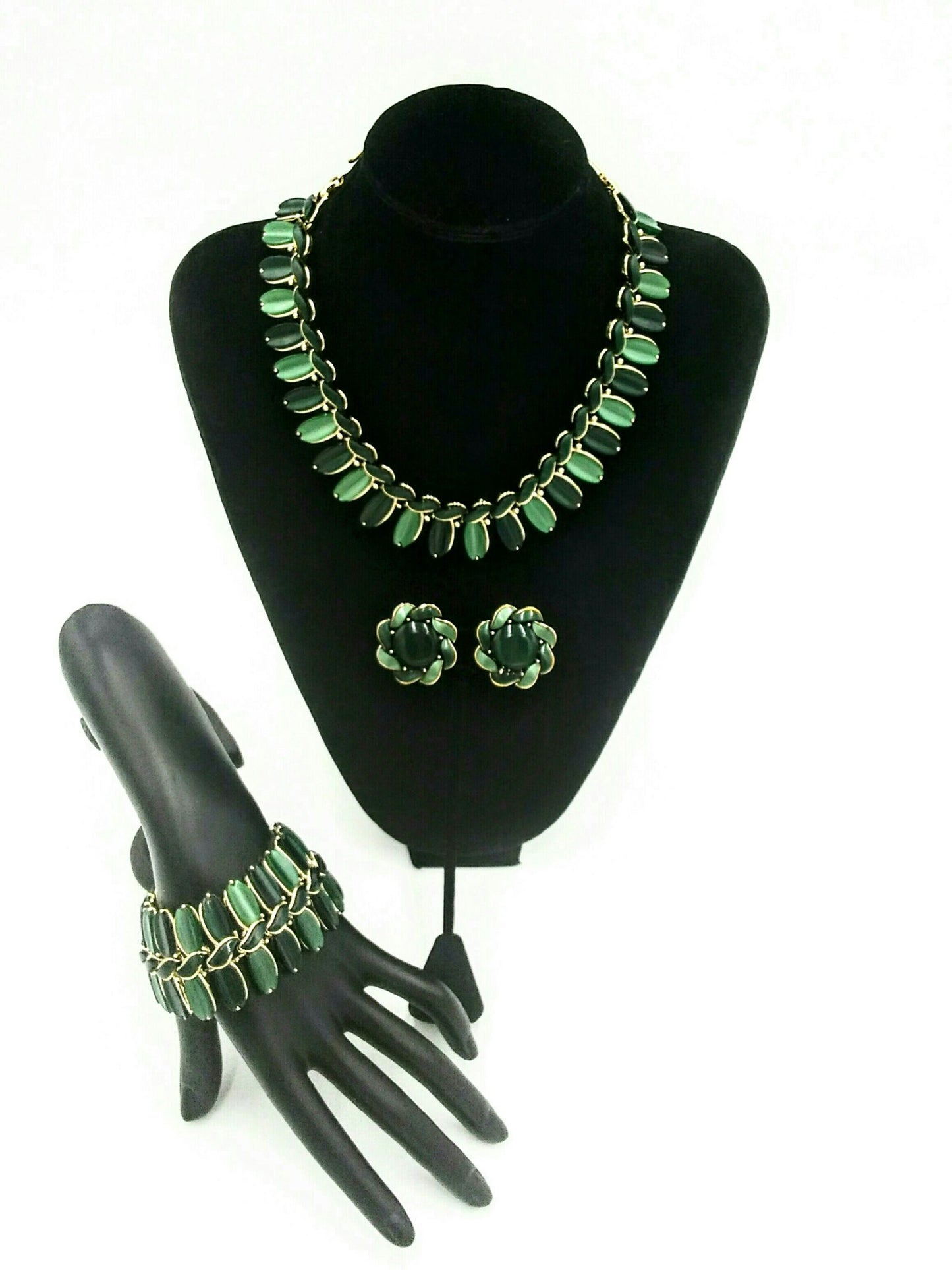 Vintage 1950's Lisner 3 Piece Green Lucite Set Signed