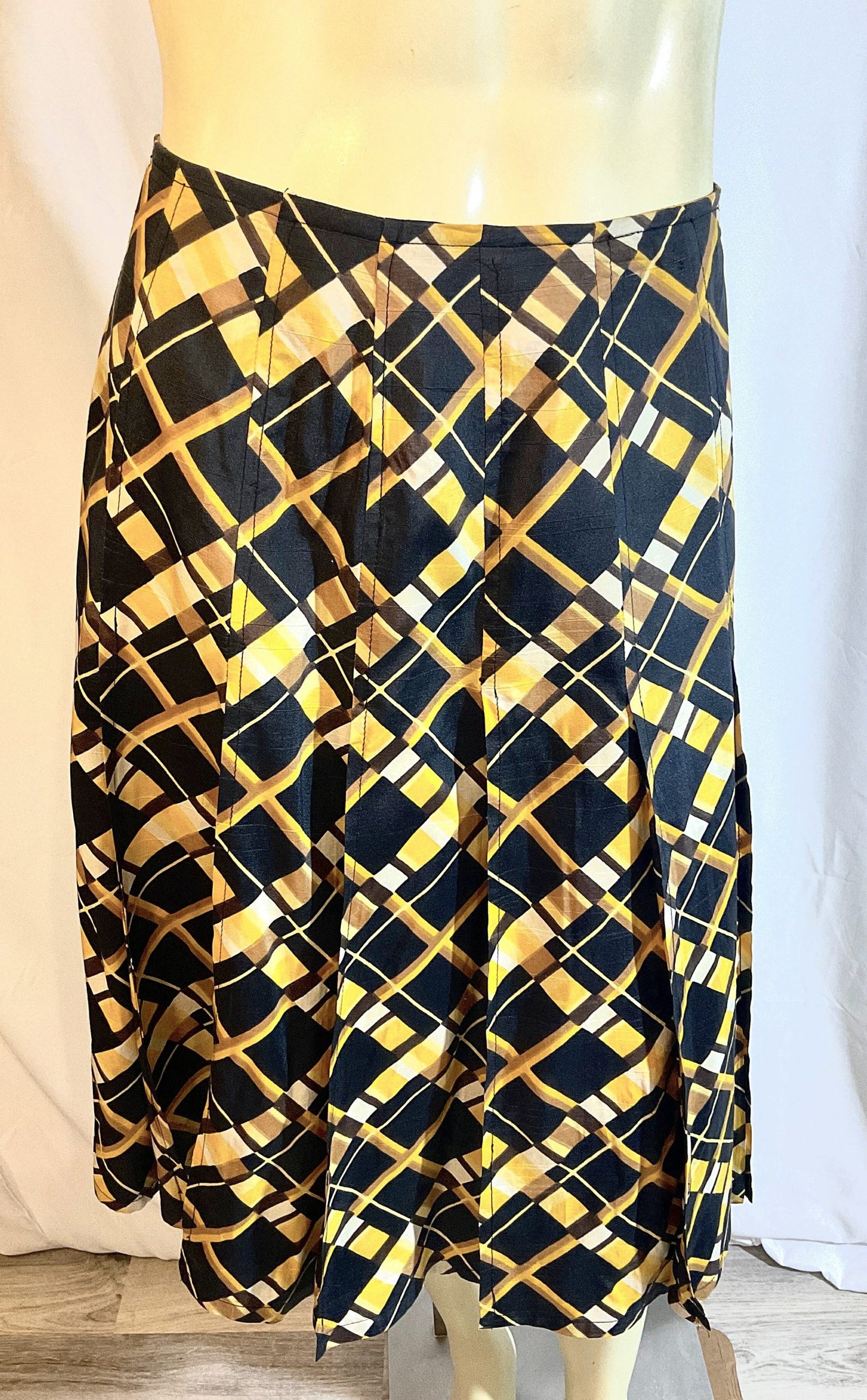 Vintage-1960s-Emanuel-Ungaro-Silk-Pleated-Plaid-Skirt