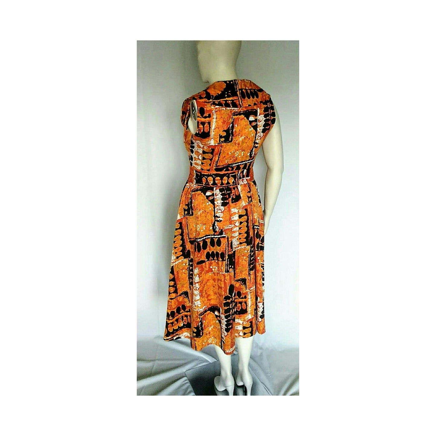 Vintage 1970's Hilo Hattie Abstract Dress; Design by Evelyn Margolis
