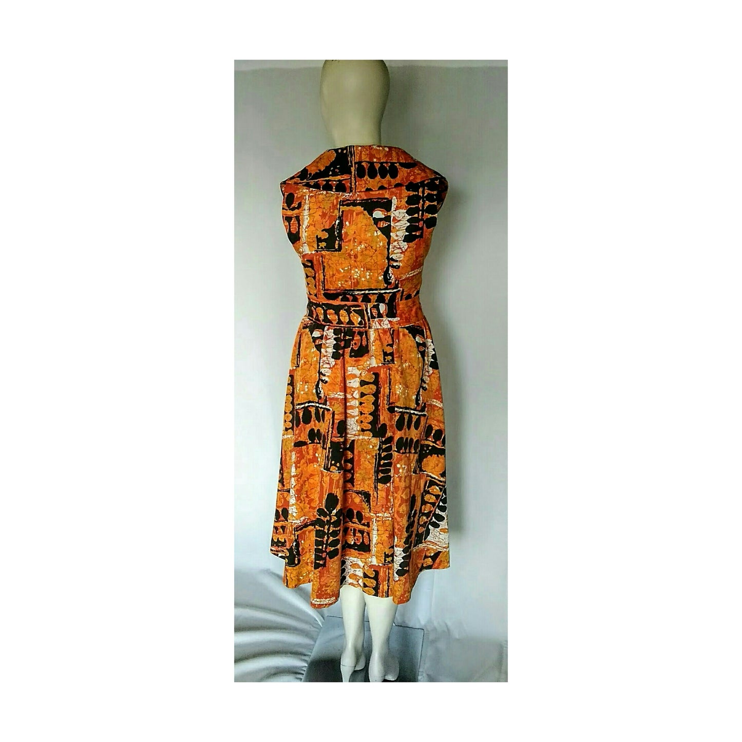 Vintage 1970's Hilo Hattie Abstract Dress; Design by Evelyn Margolis
