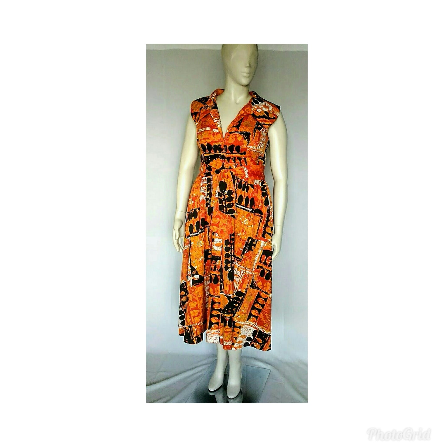 Vintage 1970's Hilo Hattie Abstract Dress; Design by Evelyn Margolis