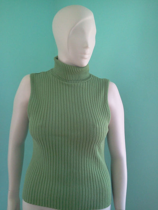 Vintage 1995 Green Turtle Neck by Designer Pierre Cardin