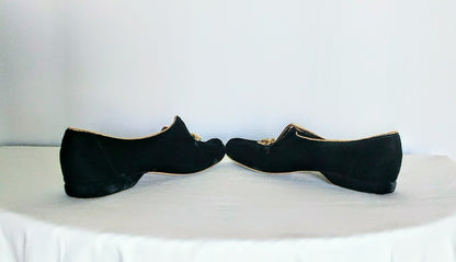 Vintage 1960's Oomphies Black Velvet Gold Trim House Slippers; Black Velvet Gold Trim Slippers; Size US 8, Euro 38.5, UK 5.5, Japan 24