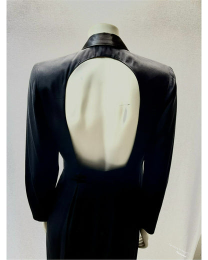 The back of Tuxedo style skort
