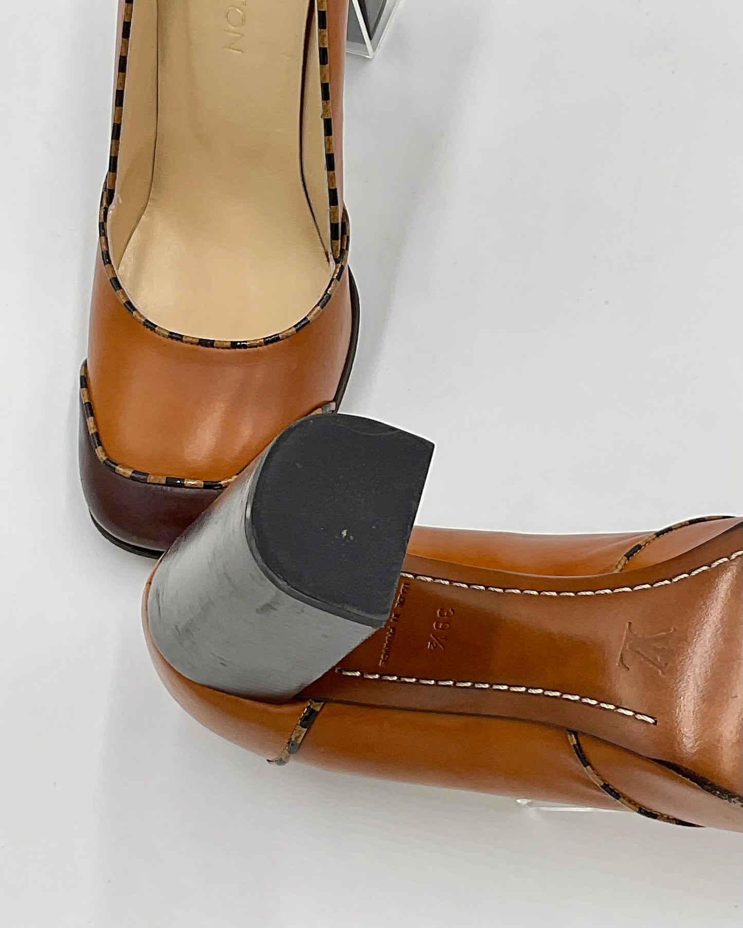 Vintage Louis Vuitton Leather Pumps / Camel & Brown Checkered Block Heels / Mid-2000s Designer Shoes with Original Box