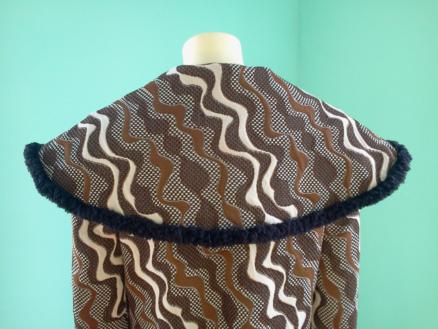 Back of Cape Collar