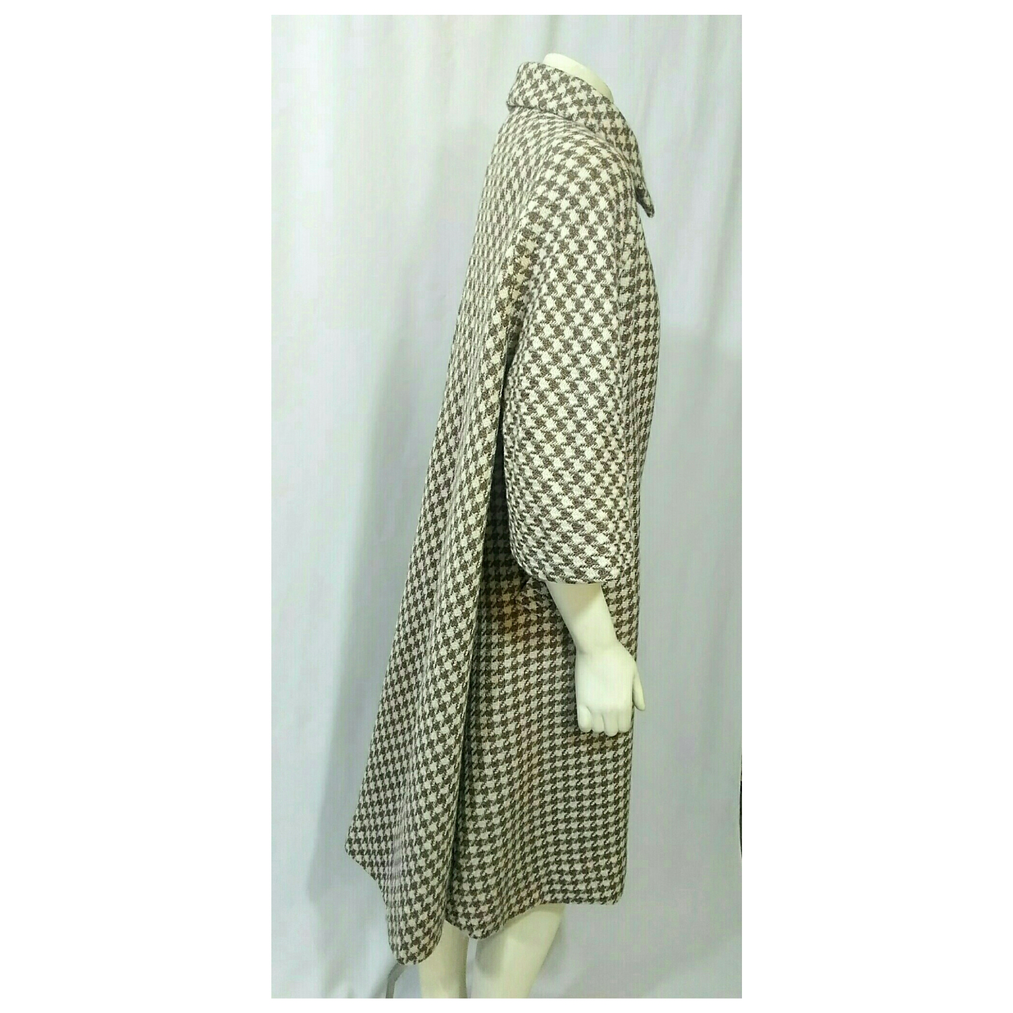 Vintage 1950's Swing Coat Wool Tweed, Tan and Beige Checkered; 1950's Wool Swing Coat