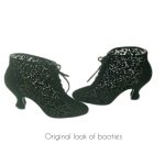 Authenticated Yves Saint Laurent Black Suede Booties Size 7